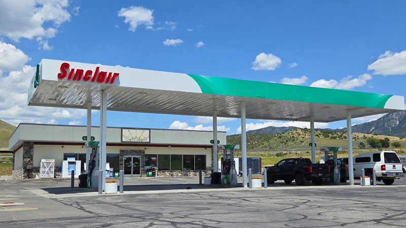 Sunnyside Sinclair in Lava Hot Springs, Idaho